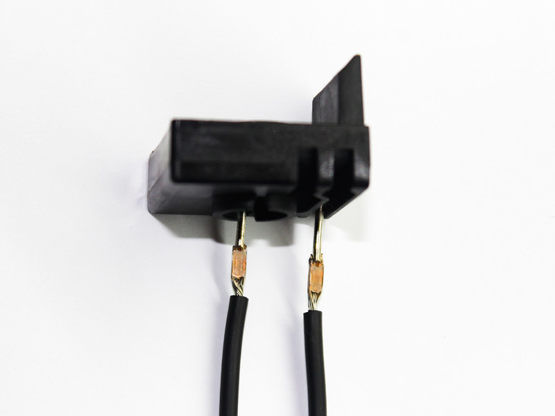 精密電阻焊機之線束壓方整形焊接技術(shù) - 電子線束焊接 - 9 PIN和線束壓方焊接